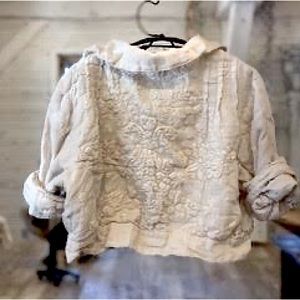 Gorgeous “Be a jacket” #344, Magnolia Pearl cropped linen jacket, NWT